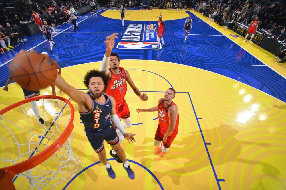 连拉带拽 连拉带拽