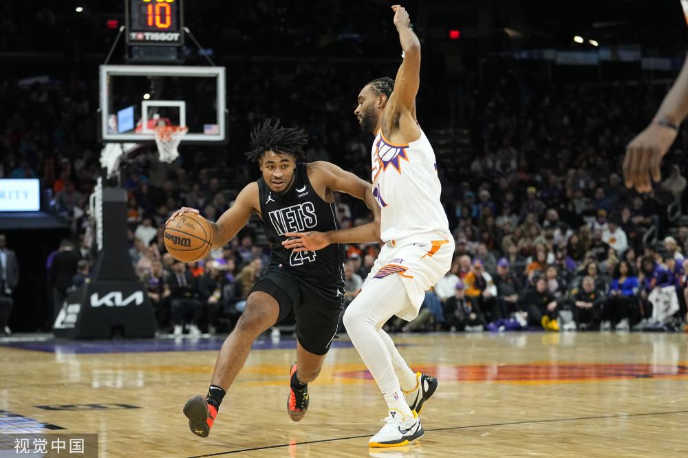 表现顽强 表现顽强